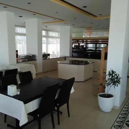 מלון Ege Soley 3*